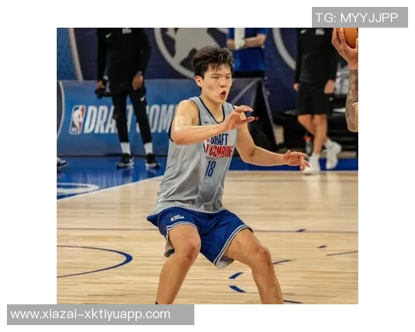 杨瀚森深入研究比赛录像逐渐领悟NBA精髓展现出色媒体人素养 杨瀚森深入研究比赛录像逐渐领悟NBA精髓展现出色媒体人素养