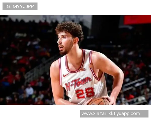 马龙称申京如约基奇般成为球队进攻核心角色展现出色表现